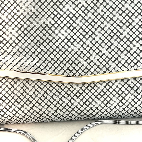 Mesh Evening Bag White Vintage Great Condition - Picture 2 of 8